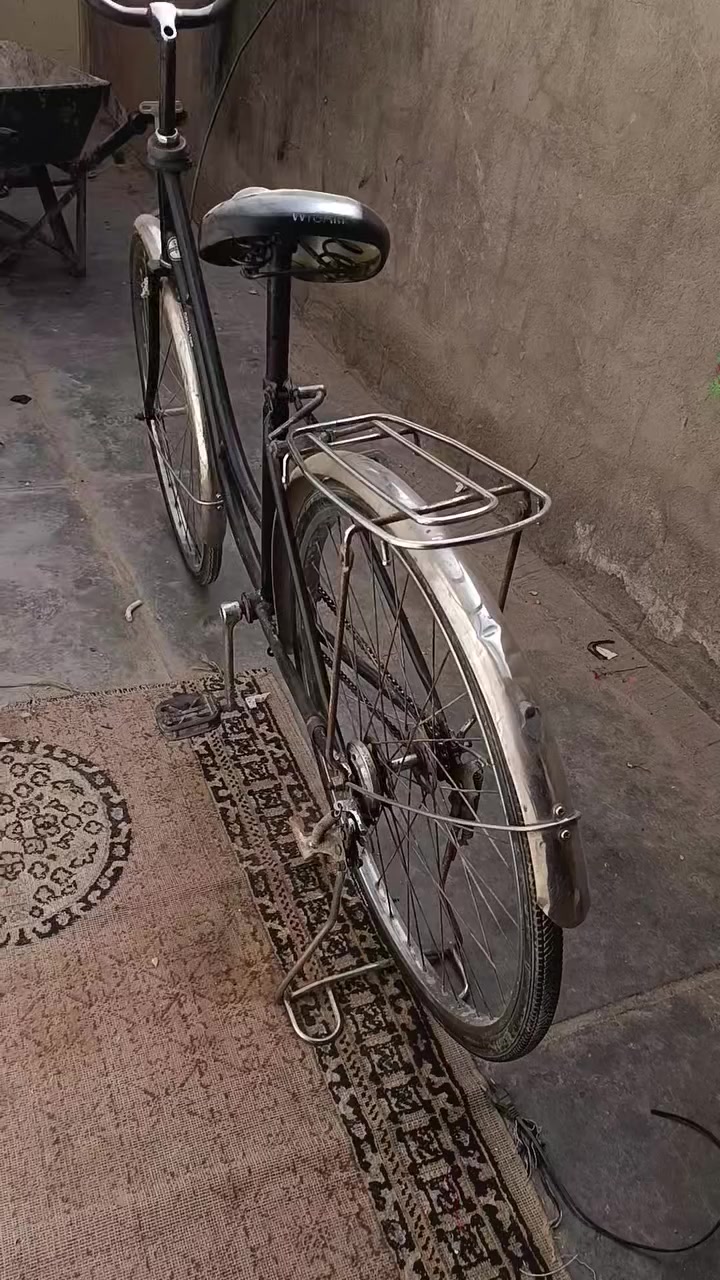 السلام عليكم شباب بايسكل للبيع تاير لكدام مبنجر بايسكل السعر45وبي مجال لي يريده يجي خاص


**إذا كنت صاحب هذا الإعلان وتريد حذفه لأي سبب، رجاءا أرسل رسالة إلى الدعم الفني**