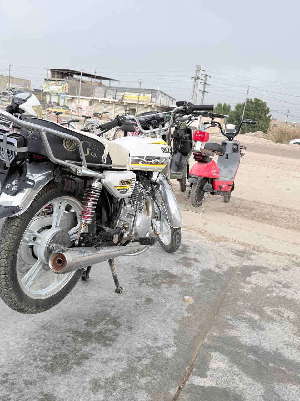 دراجه سفيان سونك 
موديل 24 وكيل اوراق 
كامله الدراجه مناقصه شي 
سعرر630وبيه مجال شي بسيط  .


**إذا كنت صاحب هذا الإعلان وتريد حذفه لأي سبب، رجاءا أرسل رسالة إلى الدعم الفني**