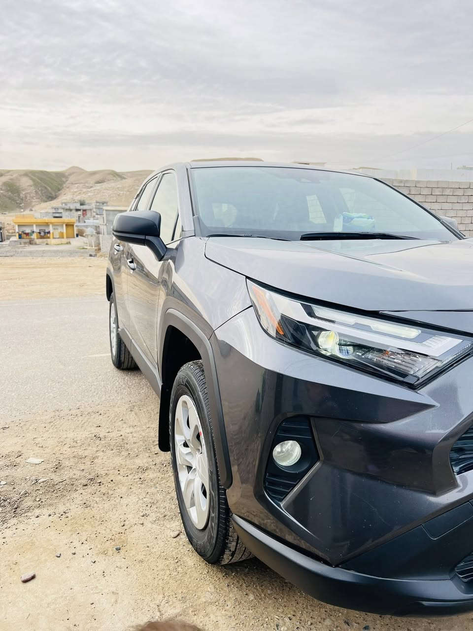 السلام عليكم
 راف فور  موديل 2024 
لون فيلي سياره جديد بالكارتون زيرو
نضيفه حييل شخط مابيها مال جناي
رقم أربيل دولي باسمي  فئة LE 
كير محرك شرط 
تايرات طخم جدد 🌑
تبريد ثلجج ❄️
تدفئة ناررر🔥
_________________________
شاشة كبيرة 
نضام اعادة تشغيل 
رادار امامي 
نقطة عمياء تحديد مسار
تحكم استيرن جهتين 
تبريد قطعتين لمس 
بلاجكتورات امامي ابيض
ضررها قطعة وحده فقط بونيد 
#السعر_230_وبيها_مجال_للشراي
#مكاني_صلاح_الدين_ناحية_الزويه 
#للاتصال_***********
