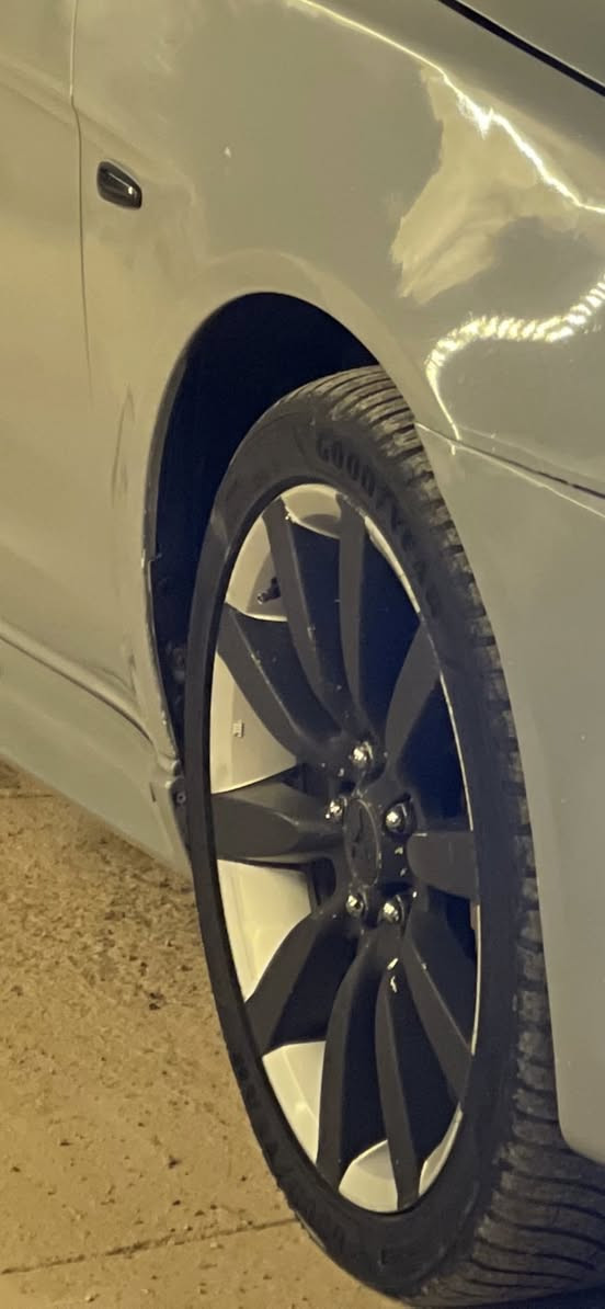 السلام عليكم 
ويك كب حجم 235/65/18 ويا زوج تايرات لوك صار شهر شادهن وزوج نص عمر بدون لا كسر ولا عواج ولا لحيم بشرط سعر مناسب ١٧٥شراي يخابر مكان ديالى خانقين
***********
