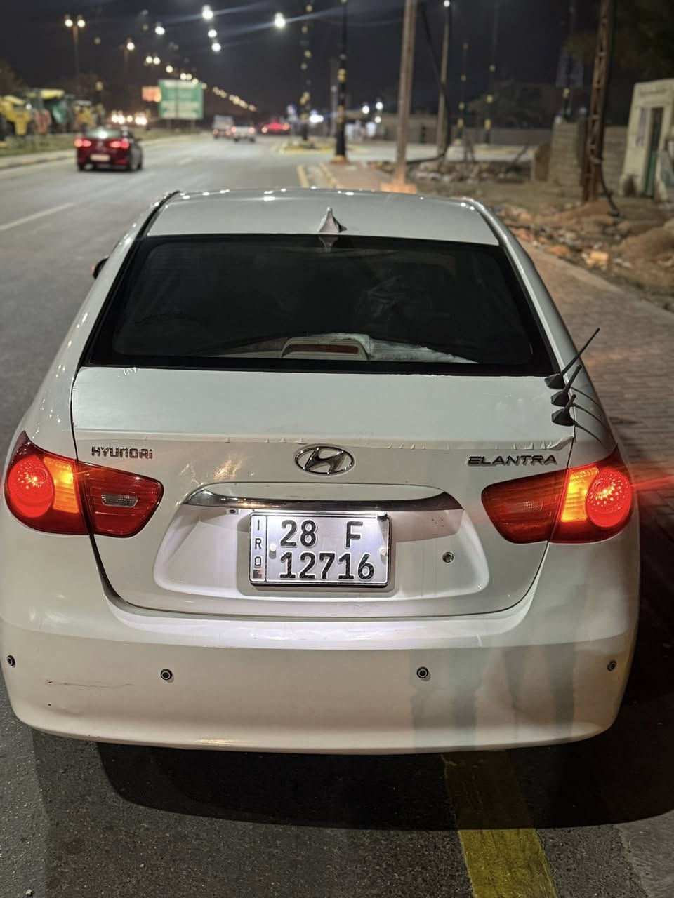 السلام عليكم سياره الانترا 2010رقم نجف دولي ابسمي سياره مكفوله عدا بارد بالجنطه 
السياره جاهزه من كلشي مكينه جديده قبل أسبوع شادها تبريد ￼ تدفئة شاشه تخم تاير جديد تعمير جديد ربع متخسر عليهه مكاني نجف سعر 115وبيهه مجال غير متواجد على فيس *********** ￼
