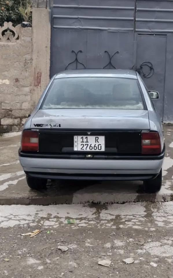 السلام عليكم 
اوبل فكترا موديل 91
حجم 20 
كير محرك شرط 
رقم مسطرة بغداد 
شرعيها جاري
هزة جديدة 
تتحول بلموصل
كابون الكتروني
سياره جاهزه
***********
