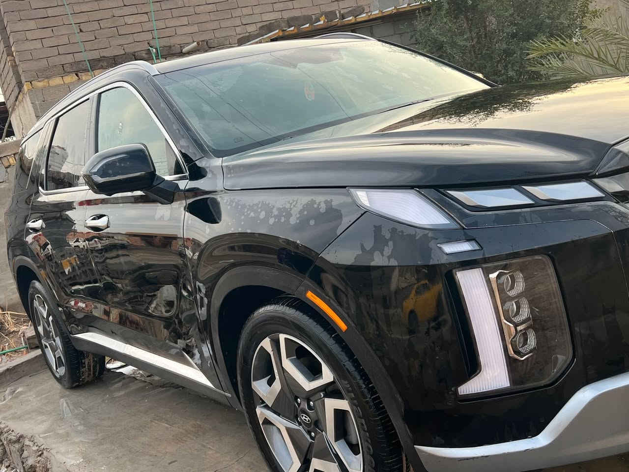 السلام عليكم

هونداي بالسايد بريميوم موديل 2024 وارد امريكي حادثه ٣ قطع تبديل أصليات   وباب ايمن صبغ شاصي مكفول الباقي كله كفالة تترقم كل محافظات عده لاقليمسعر 225بيع مستعجل
مكاني بصره ستفسار ***********
فول مواصفات 

سقف بانوراما فتحتين

شاشة كبيره متصله

شاشة داتا شو

5 كامرات 360 درجه 

بصمة تشغيل وبصمة ابواب 

تشغيل عن بعد

تقديم وترجيع بالبصمة اصطفاف ذاتي

صندوق كهرباء شفط 

رادار امامي خلفي و رادارات جانبية

تحديد مسار

قيادة ذاتية 

حساسات خلفية وأمامية 

كشنات كهرباء وتدفئة وتبريد جميع الكشنات 

تبريد مركزي منفصل

خزن ميموري 

كشنات جلد ملكي قلاب منفصل 7 راكب

كشن هزاز

بردات جانبية

تدفئة استيرن

مرايه جانبيه قلاب واشاره وهيتر 

شاحن لاسلكي

سماعات هارمن كاردن عدد 16

سايد بريك بصمة 

5 وضعيات قيادة 

ويل كب حجم 20

فول تحكم ستيرن

شفتات بالستيرن
