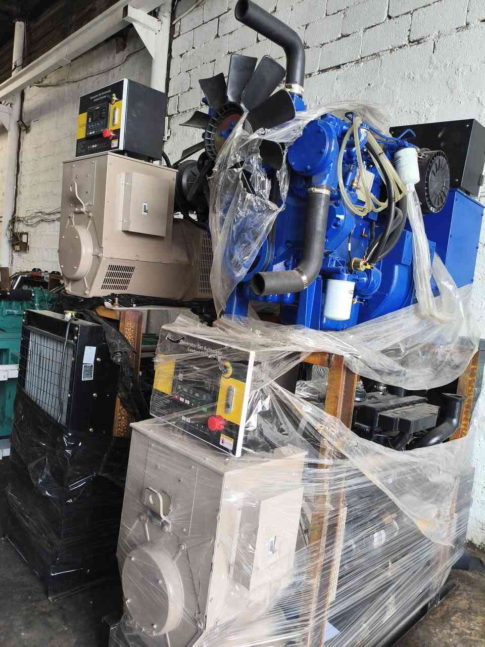 #مولدات 
وصول وجبه مولدات بيركنز 4 سلندر سوبر جديد زيرو 
شرط الشغل والحمل 150 امبير صافي
 نضام حمايه +نضام اوتو 

📍التوليد 50 KVA ستانفورد 
📍السعر خاص او اتصال بالرقم التالي 

العنوان أربيل الصناعة الجنوبية 
للاستفسار الاتصال+ واتساب (***********) يوجد توصيل لجميع المحافظات (يوجد لدينا جميع انواع وأحجام المولدات)
