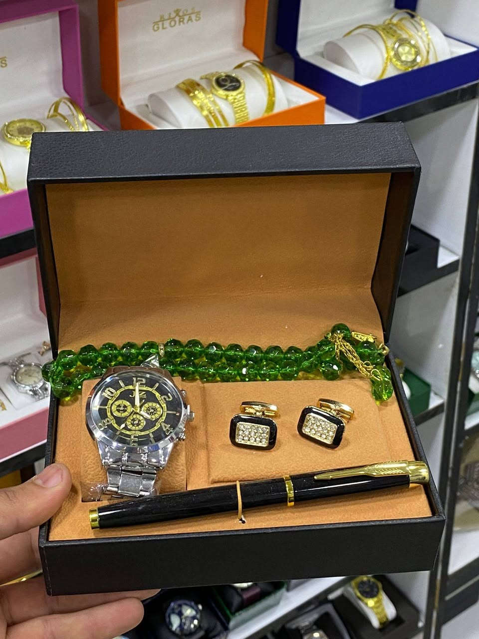 بيت الورد
ساعات رجالي كوالتي عالي اقلب الصور مختلف الموديلات
نزاكه وجمال يمنه وبس
توجد خدمه توصيل داخل النعمانيه وخارج وجميع محافظات العراق#


**إذا كنت صاحب هذا الإعلان وتريد حذفه لأي سبب، رجاءا أرسل رسالة إلى الدعم الفني**