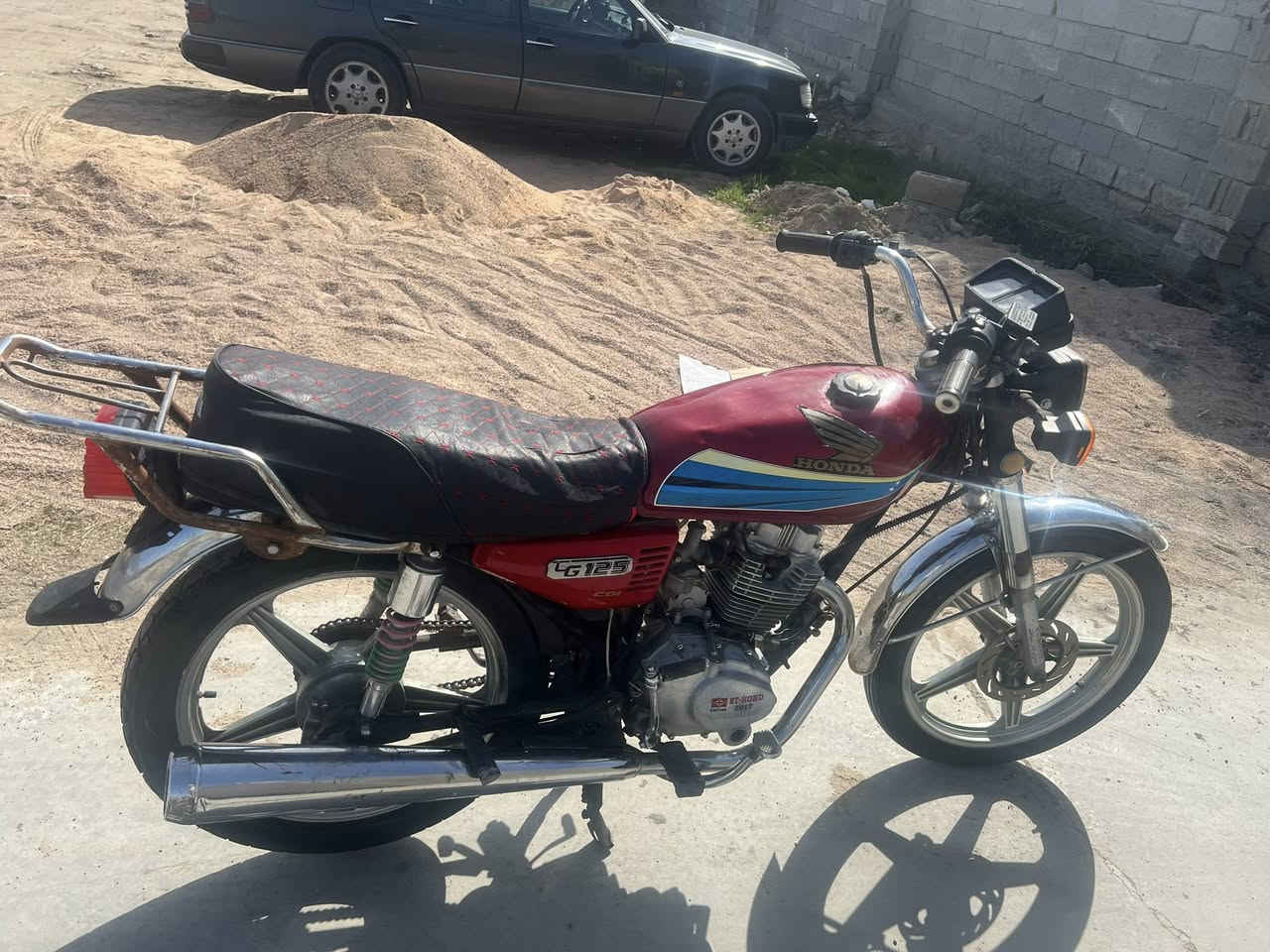 للبيع كربلاء ***********السعر ٣٠٠ الف
