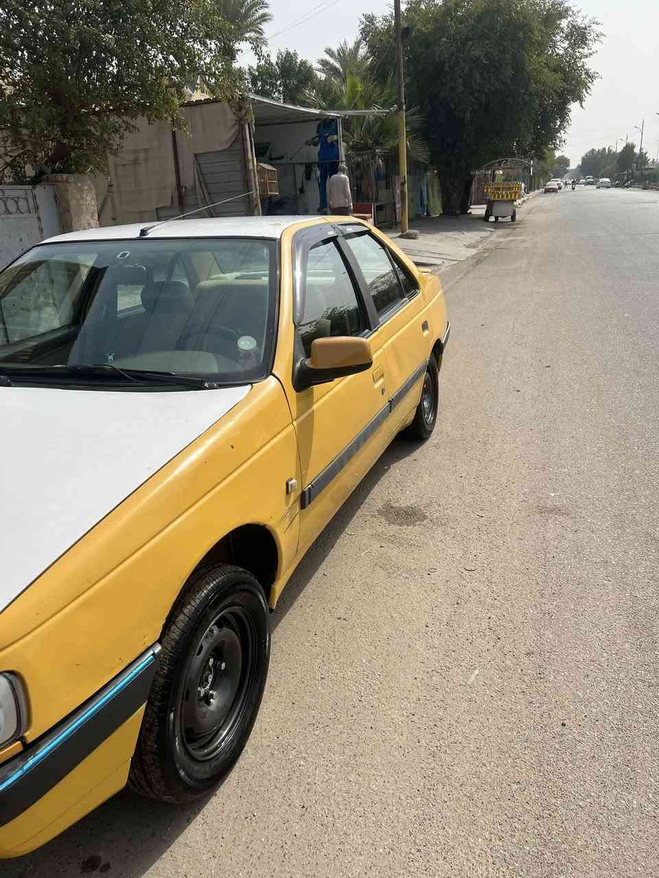 سلام عليكم بيجو لميس ٢٠١٦بيع فقط مكينه وكير مكفولات صدر جديد السياره مكفوله من الضربه تخم تاير قبل شهرين شاده السياره مدوشمه السعر ٤٥  وبيه مجال  ***********
