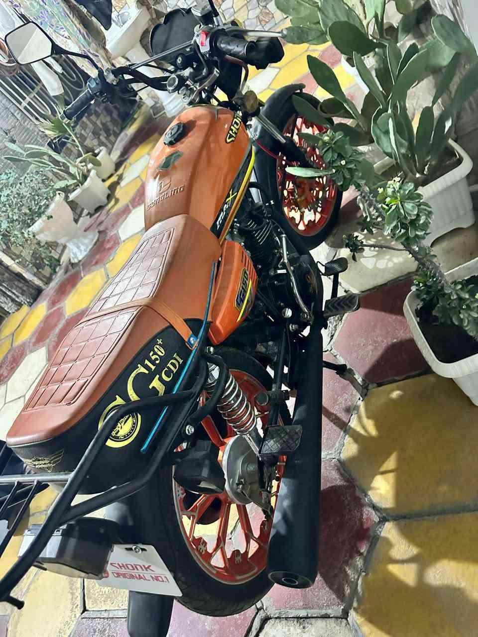 دراجه سيفان موديل ٢٥ اوراق
للبيع السعر خاص 
الرقم ***********
العنوان حله طهمازبه
