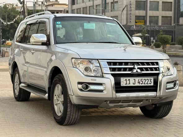 متسوبيشي باجيرو 2008 خليجي
فووول مواصفات
رقم بغداد الجديد باسمي و هزه
جديده
سياره جاهزه بدون نقص حداديه جديده دهون و فلاتر كلها جديد
تبريد ثلج
بدون صبغ بدون حادث خليجي
ماشيه 102
مواصفات
فتحه سقف سلايد
كشنات جلد بلادي
كشنات كهربا عدد ؟
حساسات خلفيه
٧ راكب
٦ ايرباك حتى بالكشنات و التكم
ثلاجه بالجكمجه
لايت زينون عالي و ناصي بلادي
دفع رباعي
دواخل صاجات ملكي
المري شفط و اناره ترحيبيه شاشه ديفيدي و كامره اصليه
محرك V6 3000 المرغوب
sulei u
محدث ٢٠
السعر 13.200$ يعني دفتر و ثنين و ثلاثين ورقه
***********
***********
