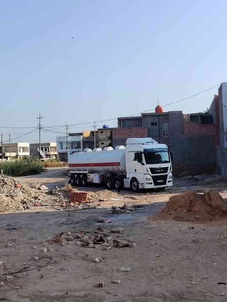 سلام عليكم سياره  البيع موديل 2019 سياره مرقم جديد تخم تاير تانكي حازم موديل ٢٠ منضومه بويلر جديد فول فول مواصفات كير بل دشبول اوتو كامره حساس ثلاجه جبيره. سعر خاص *********** مكان بغداد الراشديه ما متواجد عل فيس
