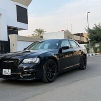 للبيع فقط  كرايسلر (اوباما ) s300  2019  رقم بغداد بأسمي تحويل ثاني يو...