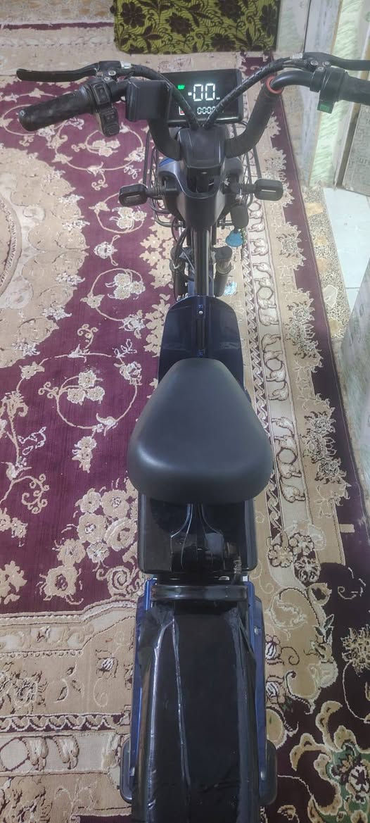 سلام عليكم دراجه شحن نضافه 95% مكفوله من كل شي تشغيل بصمه وسويج بطاريات جديدات قفل بالتاير الوره سويج للاستفسار ***********
