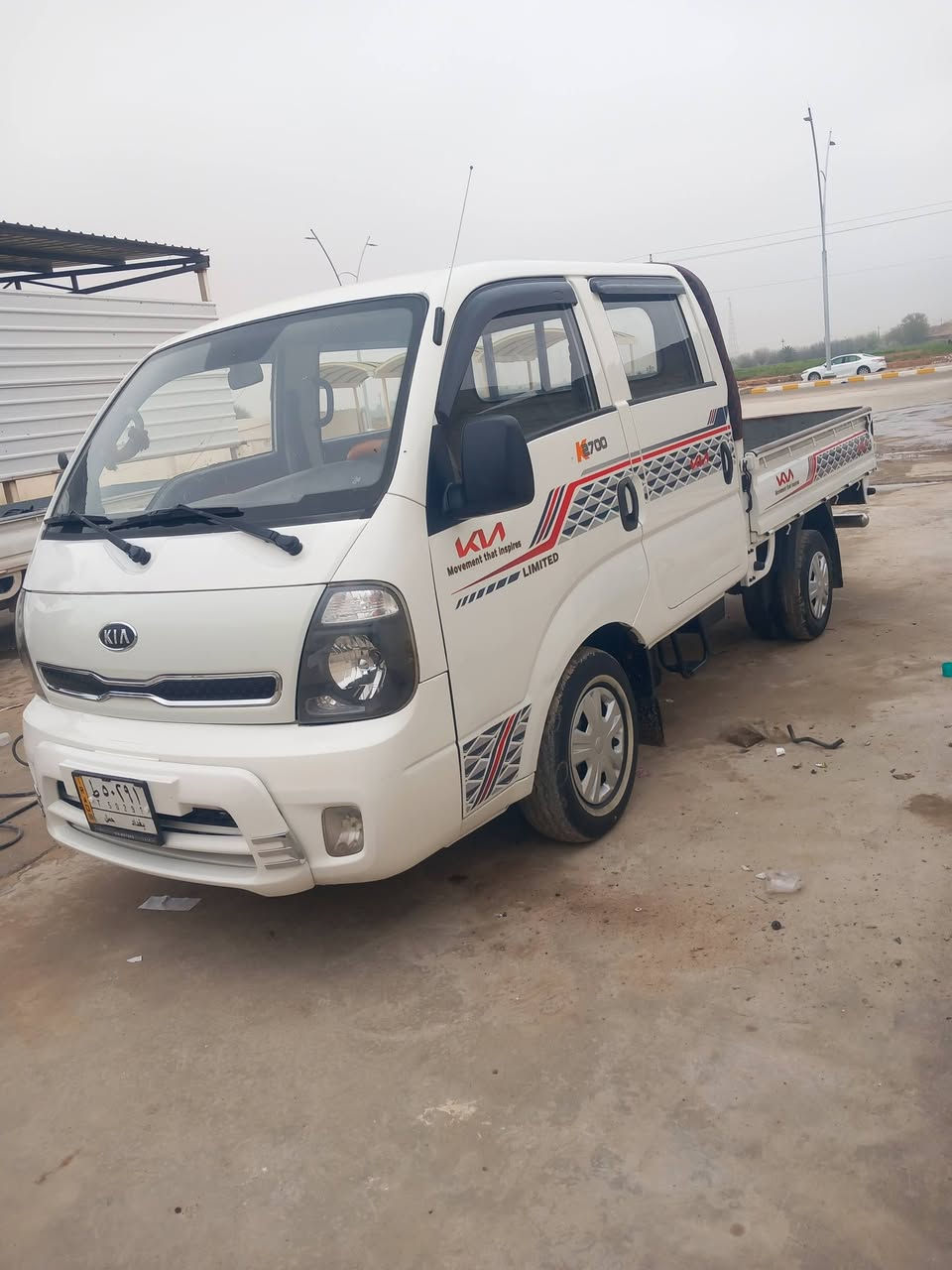 السلام عليكم اخوان سياره البيع كيه موديل 2013 رقم بغداد تحويل سنويه جديده سياره جاهزه سعر 122 وبيهه مجال بسيط عنوان الانبار رمادي جزيره خالديه ***********
