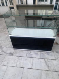 لبيع بسعر مناسب  العنوان بغداد الحرية  07853909465