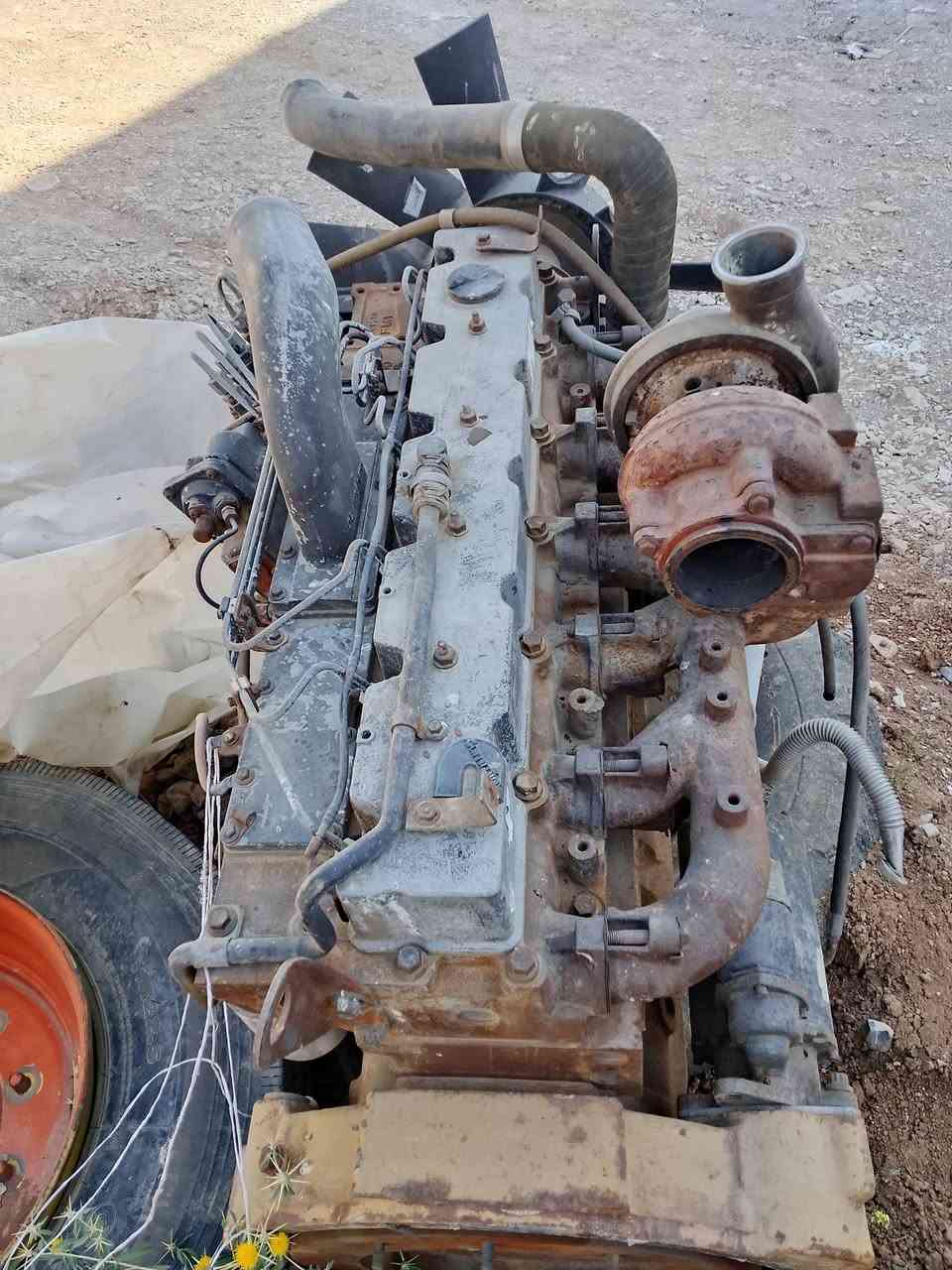 للبیع محرک کومینز جاهز ب شرت شغ لا بی بوغار ولا سرف ***********
