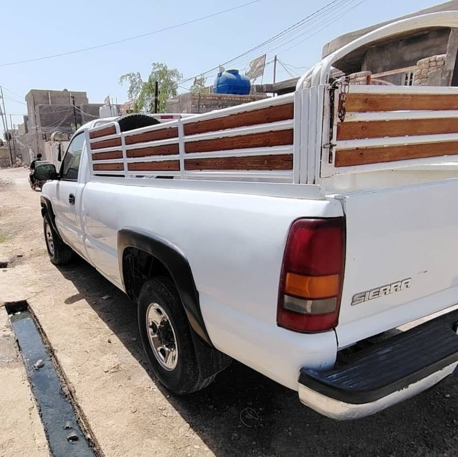 السلام عليكم.. (بيع او مراوس) 
شوفرليت نظيفه للبيع او المراوس #السعر ٦٥ وبيها مجال
محرك ٦١٠٠ نظيف. كير عادي ٥ نمر عوزها عينه وصينيه تبريد وي السويج حداديه ٦٠ بلميه كهربائيات شغاله شاصي بدي قماره نظيفات رقم ذي قار دولي. المكان ذي قار الرفاعي  *********** بيه واتساب

