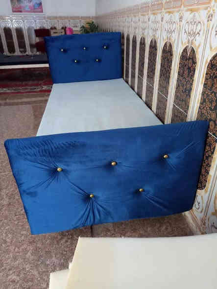 جرابي خشب نجاره شغل درجه اولى حسب الطلب للون قماش قديفه ناشف خاص بالدوشمه السعر 65 الف واكو توصيل داخل الناصريه فقط للاتصال *********** او ادخل خاص وبالخدمه
