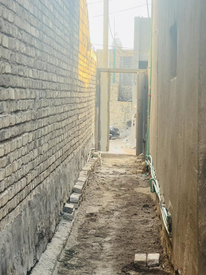 السلام عليكم/هيكل البيع واصل العكاده 80متر  طابو صرف بحي الزيتون قرب مدرسة صده النجاح البتدائيه /شراي يتصل ***********
