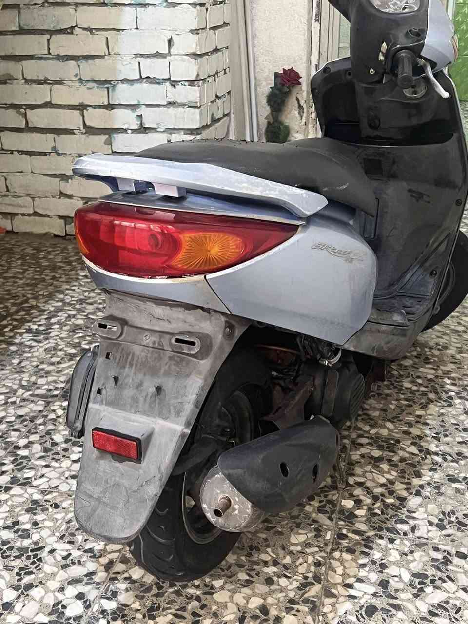 سلام عليكم دراجه بريز لايت فوك دراجه خير من الله من كلشي دراجه مكفوله سعر ٧٥٠
مامتواجد فيس 
رقم الهاتف:***********
