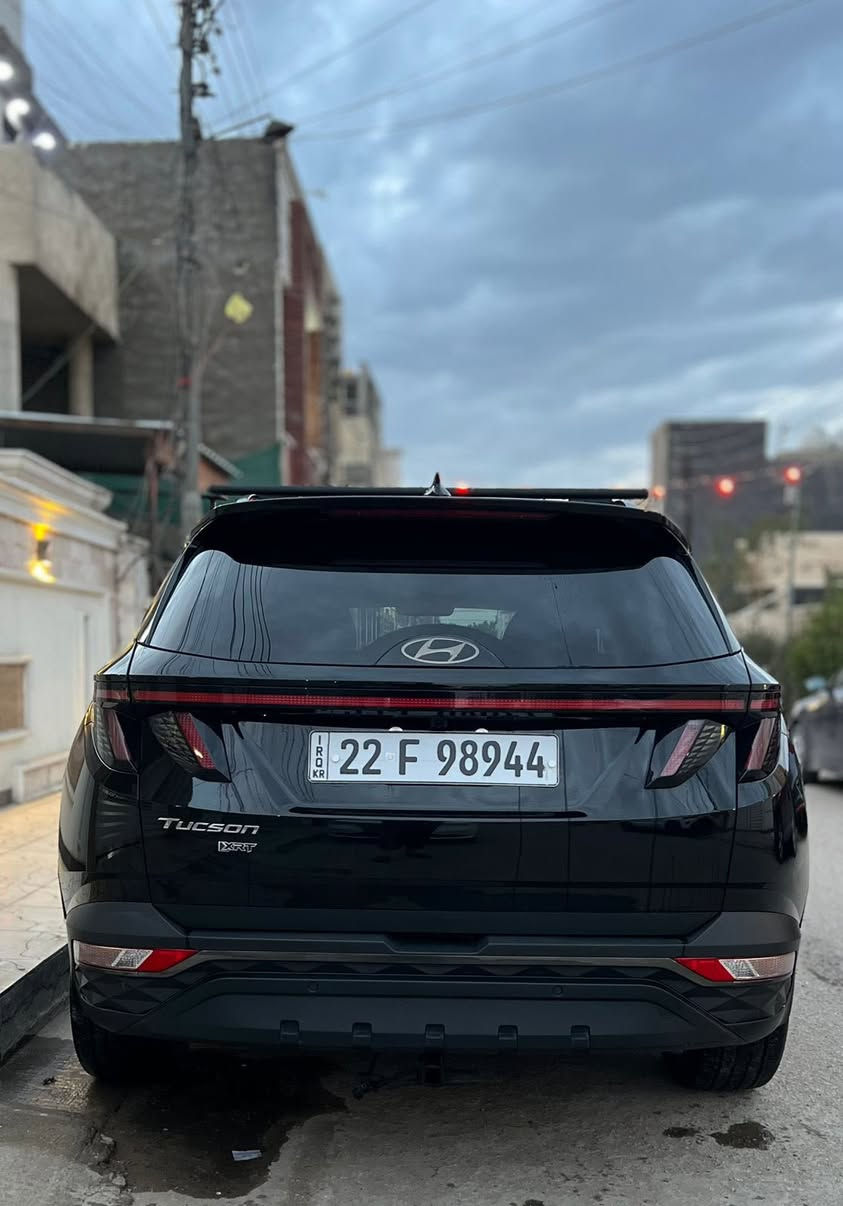 سلام عليكم توسان للبيع موديل 2023 وارد امريكي حادث جداً بسيط نزلتة بلمنشور فول مواصفات ماعدة الفتحة ماشية 65 الف كيلو  

فقط بيع 
***********واتساب 
***********رصيد 
مكاني بغداد حي العدل
