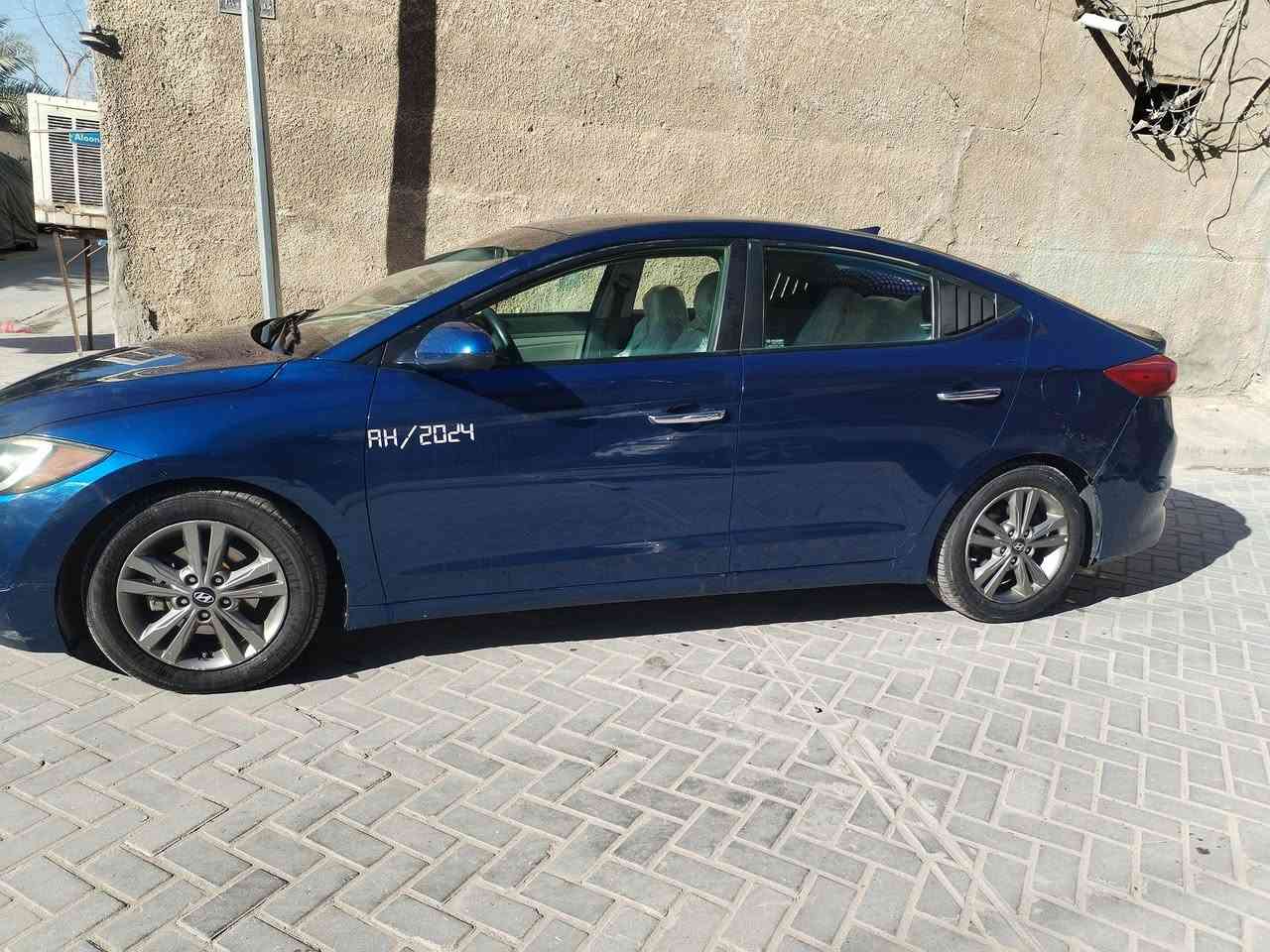 السلام عليكم انتر 2018
سياره وارد أمريكي
داخله بدون ضربه حادثه بل عراق
موضح بل سونار 
120
مكاني بغداد مدينه الصدر
***********
