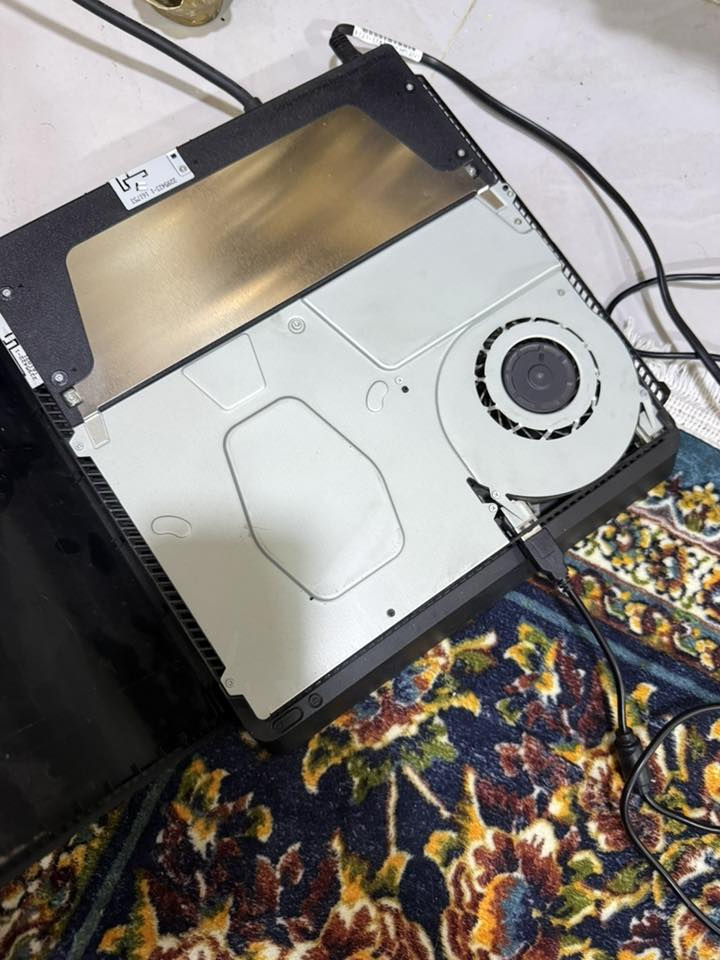 بلي4مهكر نضام 12.50سلم 500كيكا نضافته كلش عاليه ويا يوبي اس 850 وجوستك وحده اصليه شرط 
مكاني تكريت السعر 250قفل
***********
