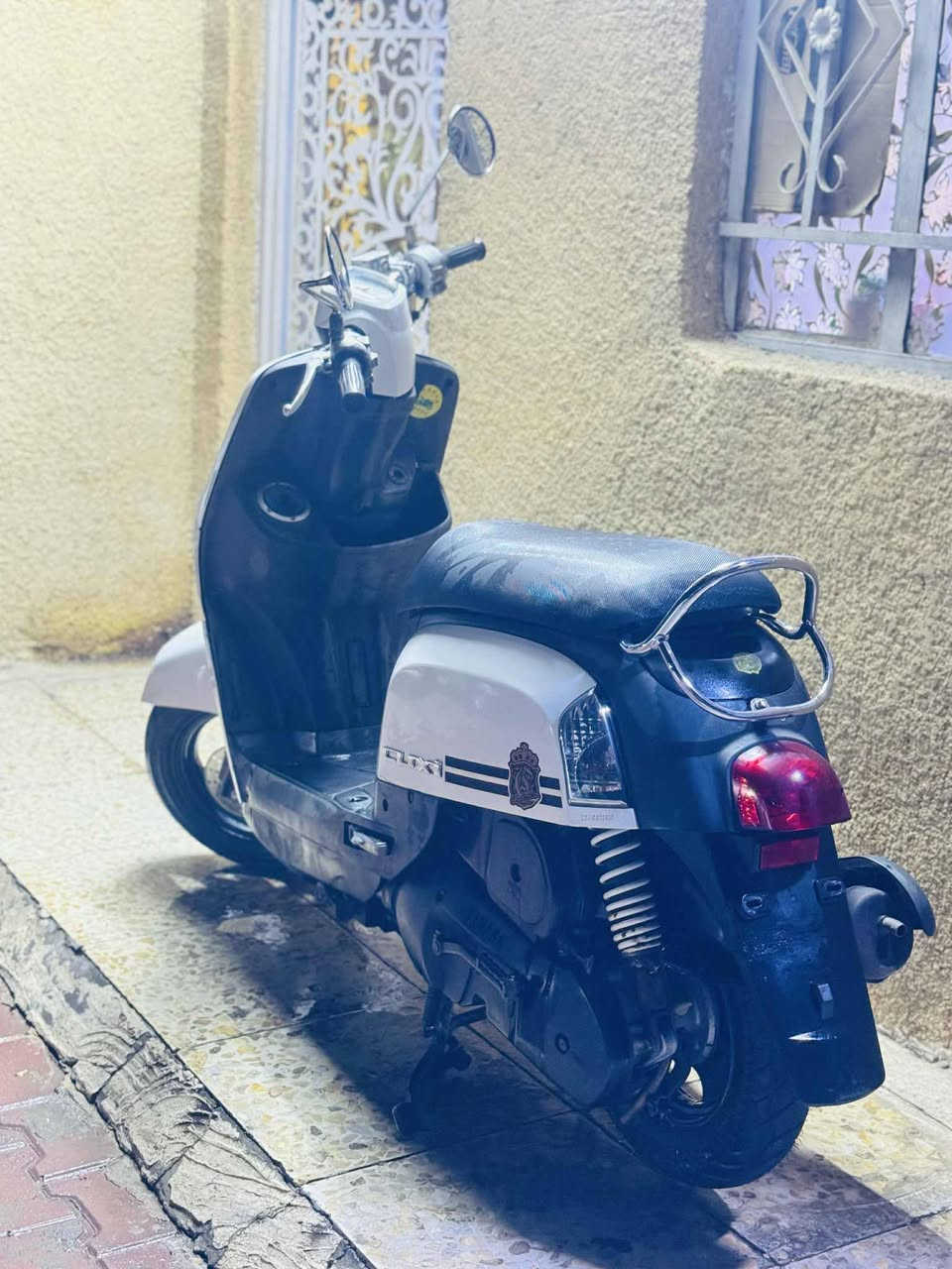 مرحبأ خوان دراجه بواليس مكفوله كفاله عامه المكان بغداد مدينت الصدر السعر عل خاص ***********
