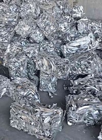 منو يسحب الالمنيوم وفافون مكبوس نضيف اريد شخص يتعامل وياي ويسحب دائماً...