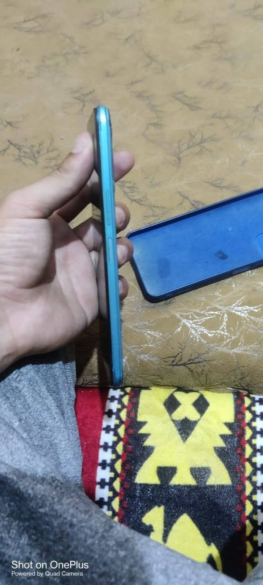 انفنكس هوت 12
ذاكرة 128 
رام 4+2
مبدل شاشة 
الشاشة بيها فطور مثل ما موضح نضافتو 
السعر 50 وبي مجال حك جيه


**إذا كنت صاحب هذا الإعلان وتريد حذفه لأي سبب، رجاءا أرسل رسالة إلى الدعم الفني**