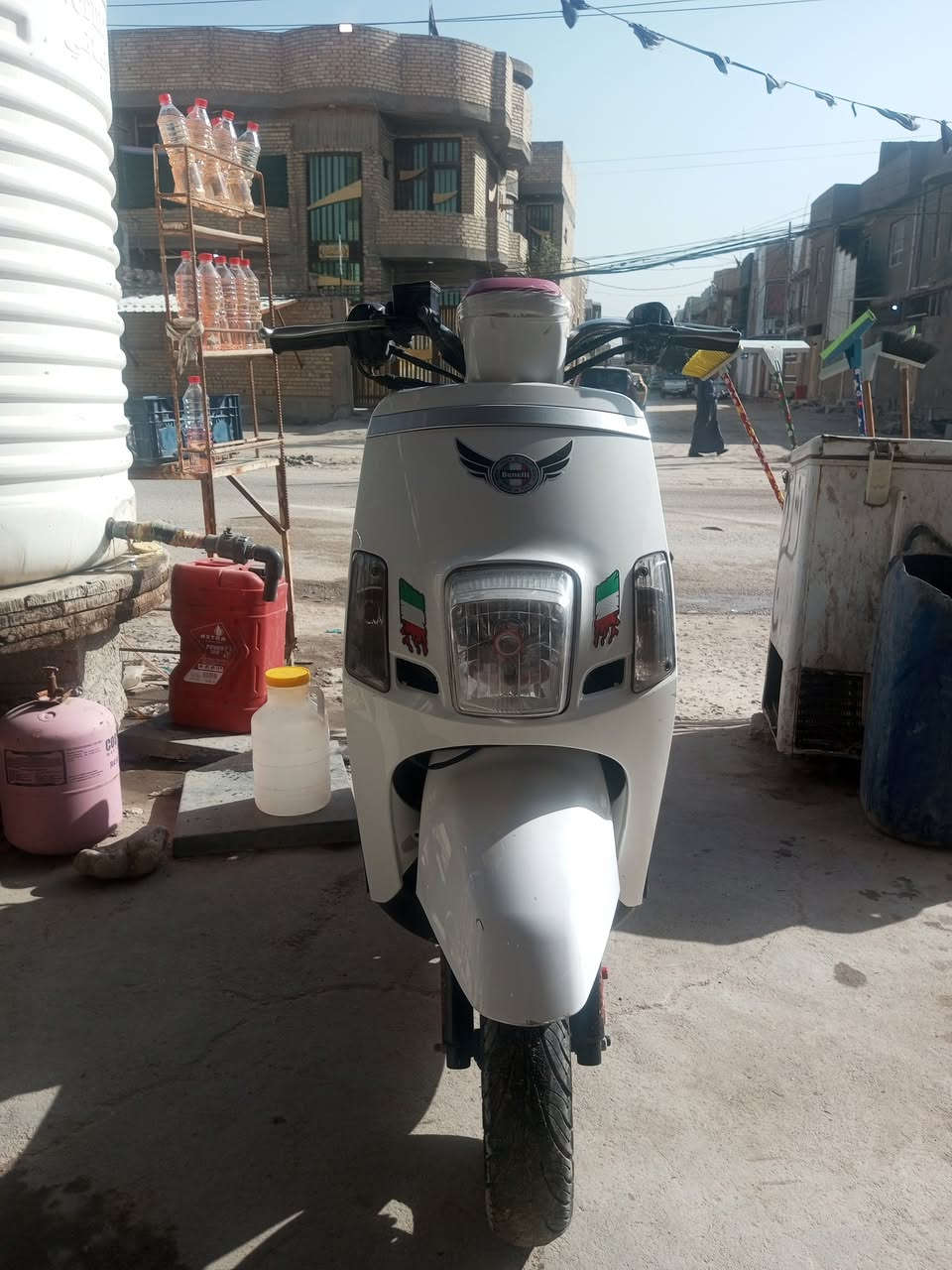 دراجه بوليسي موديل ٢٠١٣
دراجه خير من الله مشي ونضافه 
للبيع او المراوس بدراجه نضيفه 
للاستفسار: ***********
ماموجود خاص
