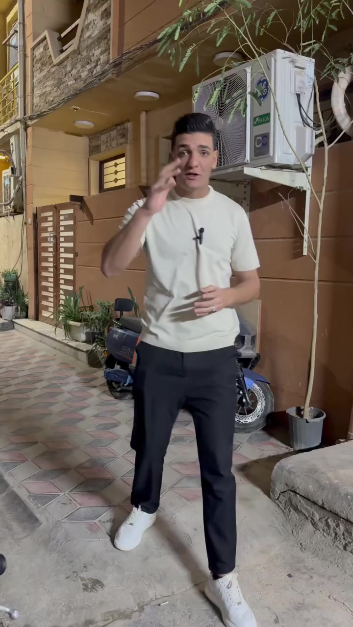 للايجار مشتمل داخل قيصرية موقع مميز جداً
سعر الايجار 600 الف اذا مقدمة 3 اشهر 550 يرهم 

يحتوي علا ( غرف2_صالة_مطبخ_خدمات) 

العنوان 📍 الاعظمية شارع عمر قرب قصر بلاسم 

للاستفسار :***********
