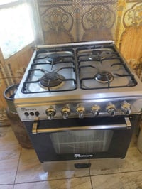 شباب طباخ مصري 60 ×60 للبيع اخو الجديد نظافه 90/100 السعر 100 وبي مجال...