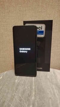 s21 ultra 350الف. بغداد حي الجهاد 07842277518