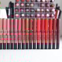 أقلام حمر • سيت ٦ قطع • ترطيب