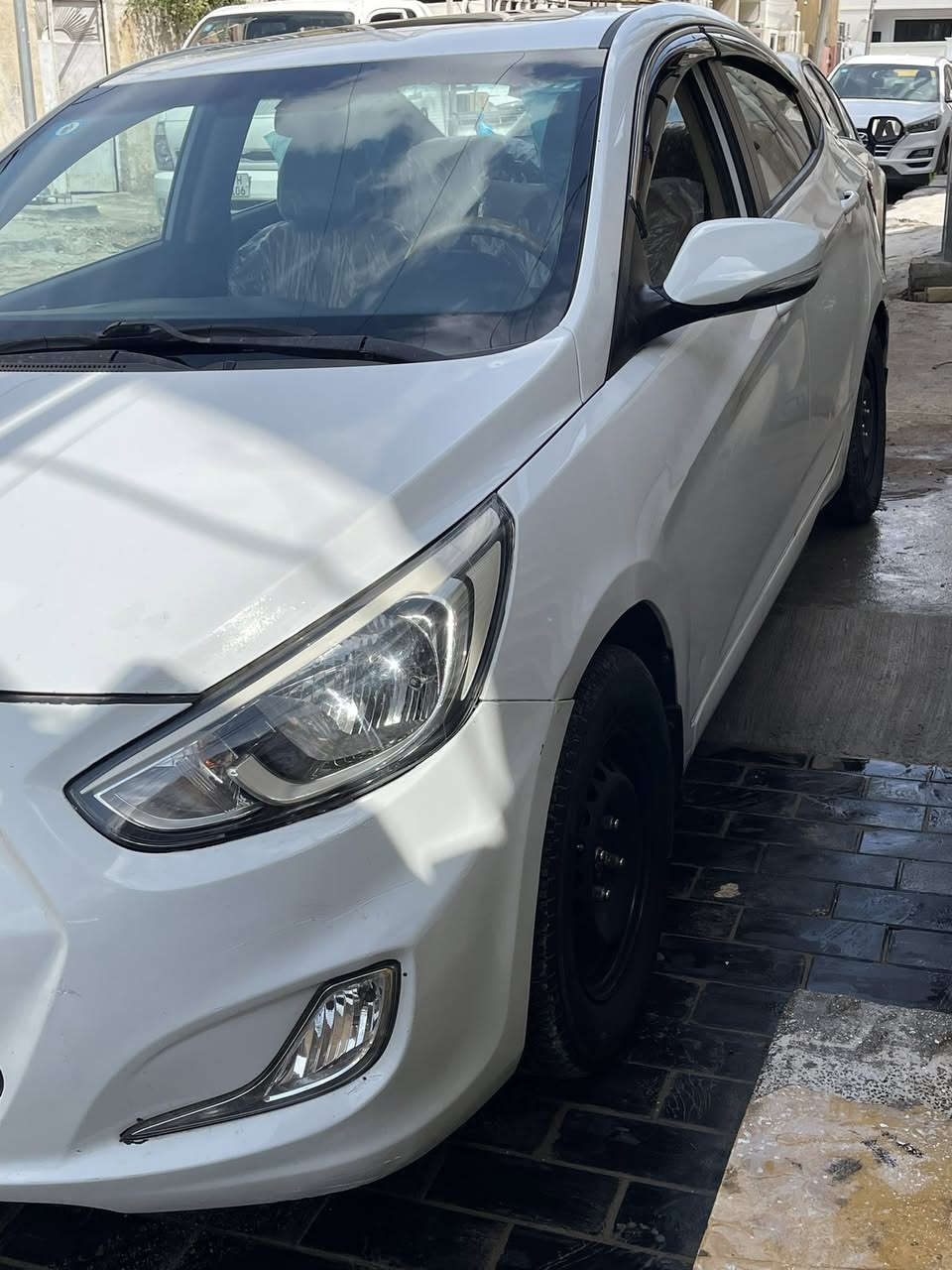 اكسنت 2016 خليجي فول مواصفات بدون حادث بدون صبغ مكفوله بيه بارد فقط مذكور بالتصوير  رقم بغداد الدولي سنوية وهزة جديدة باسمي كير ومحرك مكفولات ماشية 170كاملة بدون نقص العنوان بغداد الحرية الدور  

السعر 108 بيها مجال بسيط 

للاتصال ***********
