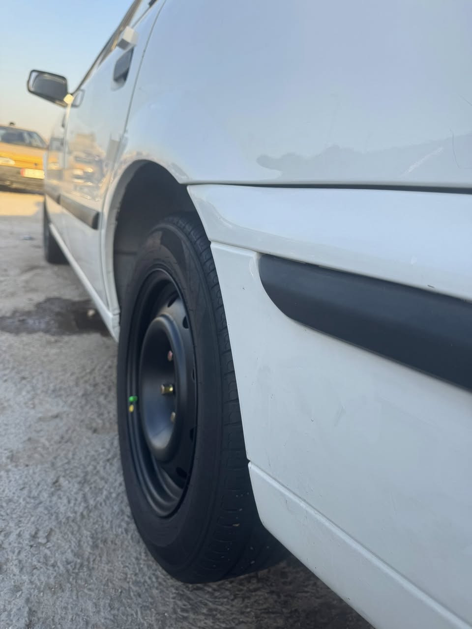 السلام عليكم سمند موديل 2016 بسمي رقم بغداد انكليزي شركة العامة السيارات كفالة عامة ضربة صبغ تبديل مكينة كير صدر امامي خلفي دوشمة عام تخم تاير تبريد ثلج حماوة صفر ترايهة مال سيارة زيرو وكلش جديدة لا خياس ولا تنكيد على وضع الشركة بلاد السعر 67$ ورقة وبيهة مجال شي بصيط تلفون *********** العنوان بغداد الشعب
