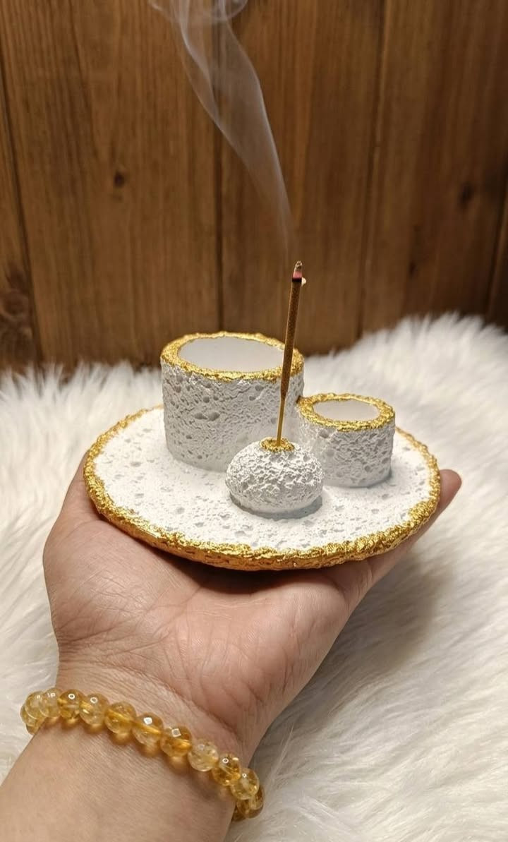 شغلي الاحبه صينية حجر 🌸🤍مبخرة وفحم وبخور الالوان والتذهيب حسب الطلب 
السعر 3000
صينيتين ب5000


**إذا كنت صاحب هذا الإعلان وتريد حذفه لأي سبب، رجاءا أرسل رسالة إلى الدعم الفني**