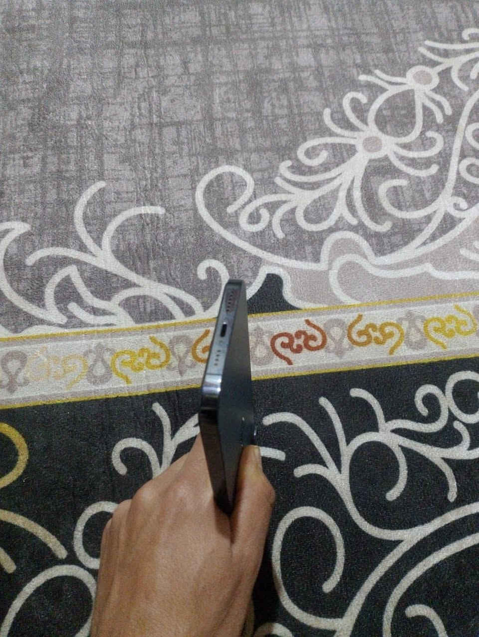 ايفون ١٢ برو ماكس
ذاكره ٢٥٦
بطاريه ٨٥
الجهاز مامفتوح وشواصيه مابيهن شخط
سعره ٦٠٠ بي مجال حق الجيه
مكاني بصره قرنه الاستفسار راسلني وتدلل🤎
رجائا اذا ماعاجبك السعر اعبر المنشور ولاتكسر بسعر🙏


**إذا كنت صاحب هذا الإعلان وتريد حذفه لأي سبب، رجاءا أرسل رسالة إلى الدعم الفني**