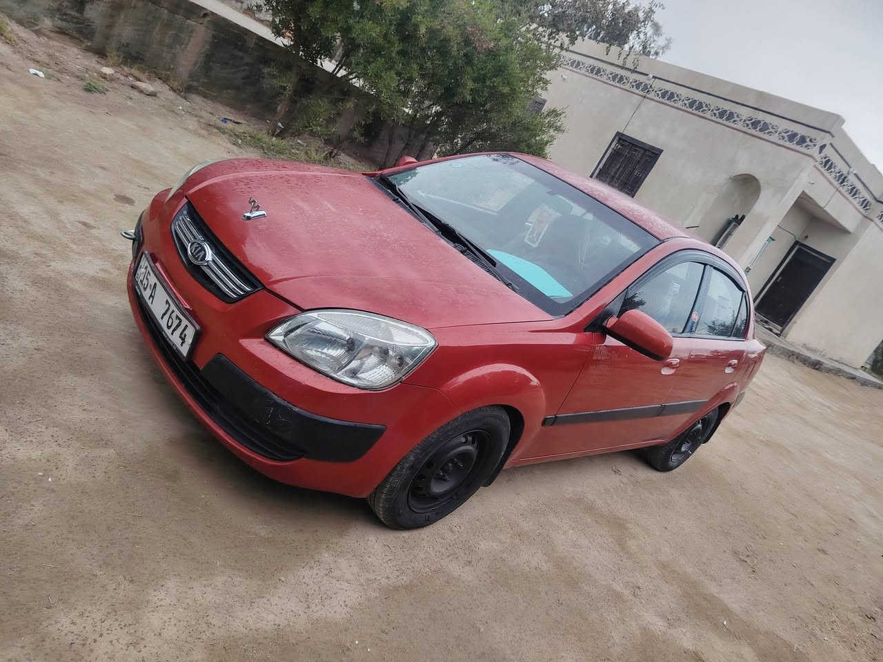 كيا ريو 2007رقم انبار انكليزي مكينه وكير شرط كفاله مكينه 1600حداديه 90بل 100تخم تأير جديد بشرط تراي وين تريد لايت زنون نقصها تبريد فجاه طفه درايم شفت ايسر بي طكطه سياره بيها 3قطع صبغ بس اني ابيع حزام بنيد وقماره وجنطه مامصبوغات سياره مكفوله من دواخل سعر ٧٥ وبيها مجال قليل  مكان السياره ابو غريب خان ضاري ***********
