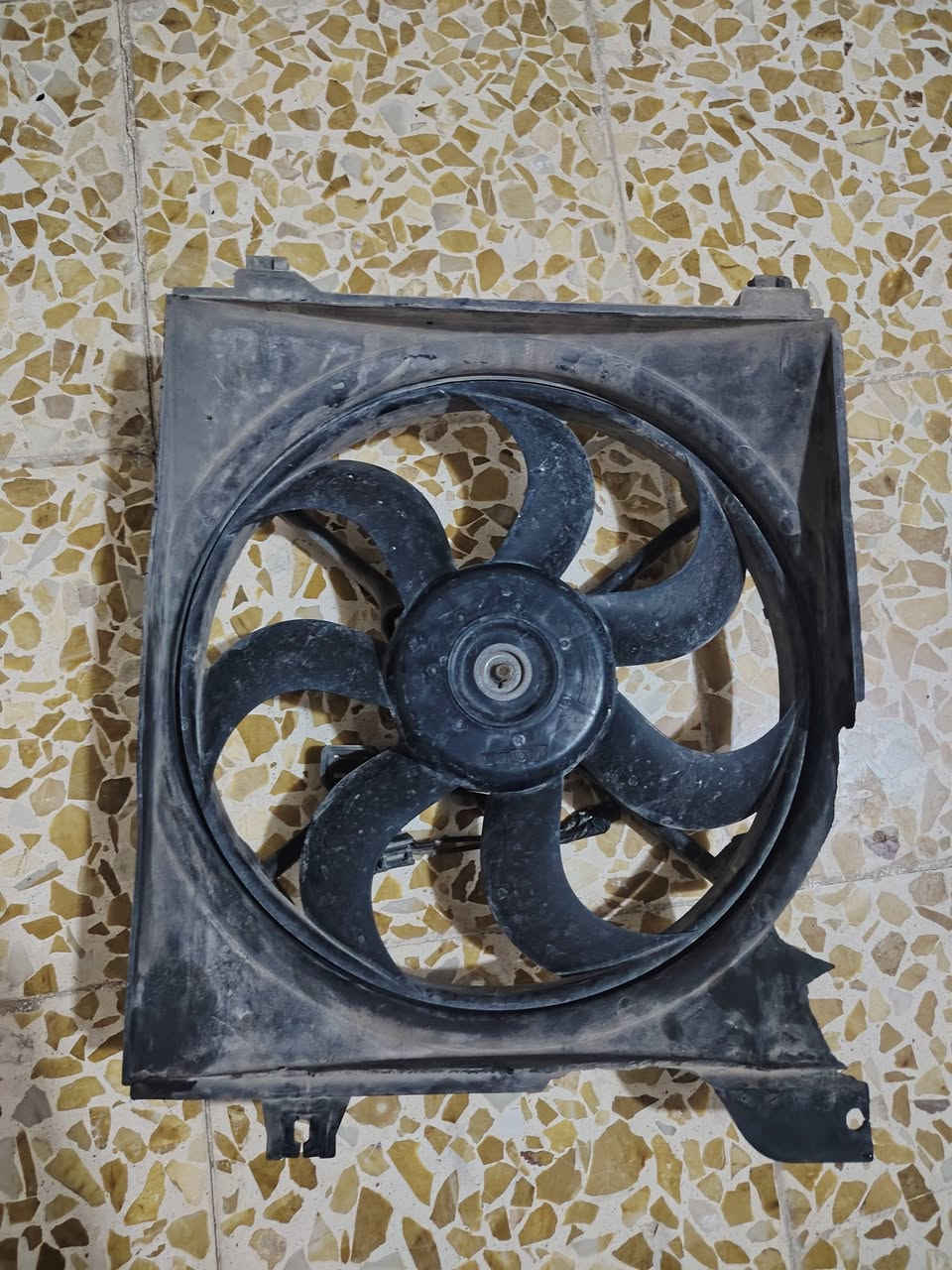 السلام 
اخوان عندي هاي البانكه تكه وحده مال اكسنت ريو اريد ابيعها بيها كسر   شويه  اريدها ي 20الف   شرط شغاله اليريدها خلي يجي خاص


**إذا كنت صاحب هذا الإعلان وتريد حذفه لأي سبب، رجاءا أرسل رسالة إلى الدعم الفني**