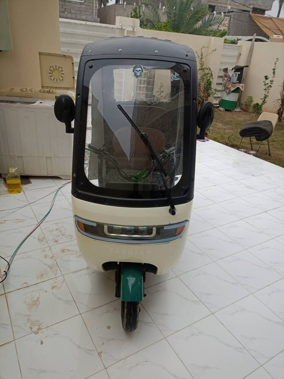 السلام عليكم تكتك للبيع جديدة مال شحن السعر خاص ***********
