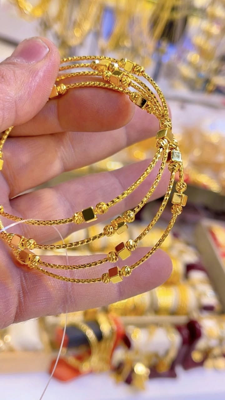 💪#ثائر_للذهب_البرازيلي💪#🌹🌹
جديدنا 🌹🥰
لا نعمل بالستوكات 
ابد ماجيبلج حاجة مو زينه 

توصيل جميع المحافظات 
 

#الاگسســـوارات__ويانا__تختلـــف_🛍🧿
#خاتم_حلق_محبس_قلاده_سيتات_عطور_قلاده__زاركون_ساعات
🥰🥰
⚡️⚡️⚡️⚡️⚡️⚡️⚡️⚡️⚡️⚡️⚡️⚡️⚡️
#توجد__موديلات__اخرى__غير__مصوره🛍

#گل_ماتحتاجونه_في_عالم_الاكسسوارات

✨✔️✔️✨✨✔️✔️✨✨✔️✔️✨✨

#عنواننــــا المسيب بناية البلدية الجديدة خلف حسينية أهالي المسيب 

لا يوجد لدينا فرع ثاني 🌹🌹

#للحجزوالاستفسار_مراسلة_الصفحة_توجد_خدمة_توصيل

#تابــعوو__الاستوري___🔥🔥🔥___✔️


**إذا كنت صاحب هذا الإعلان وتريد حذفه لأي سبب، رجاءا أرسل رسالة إلى الدعم الفني**