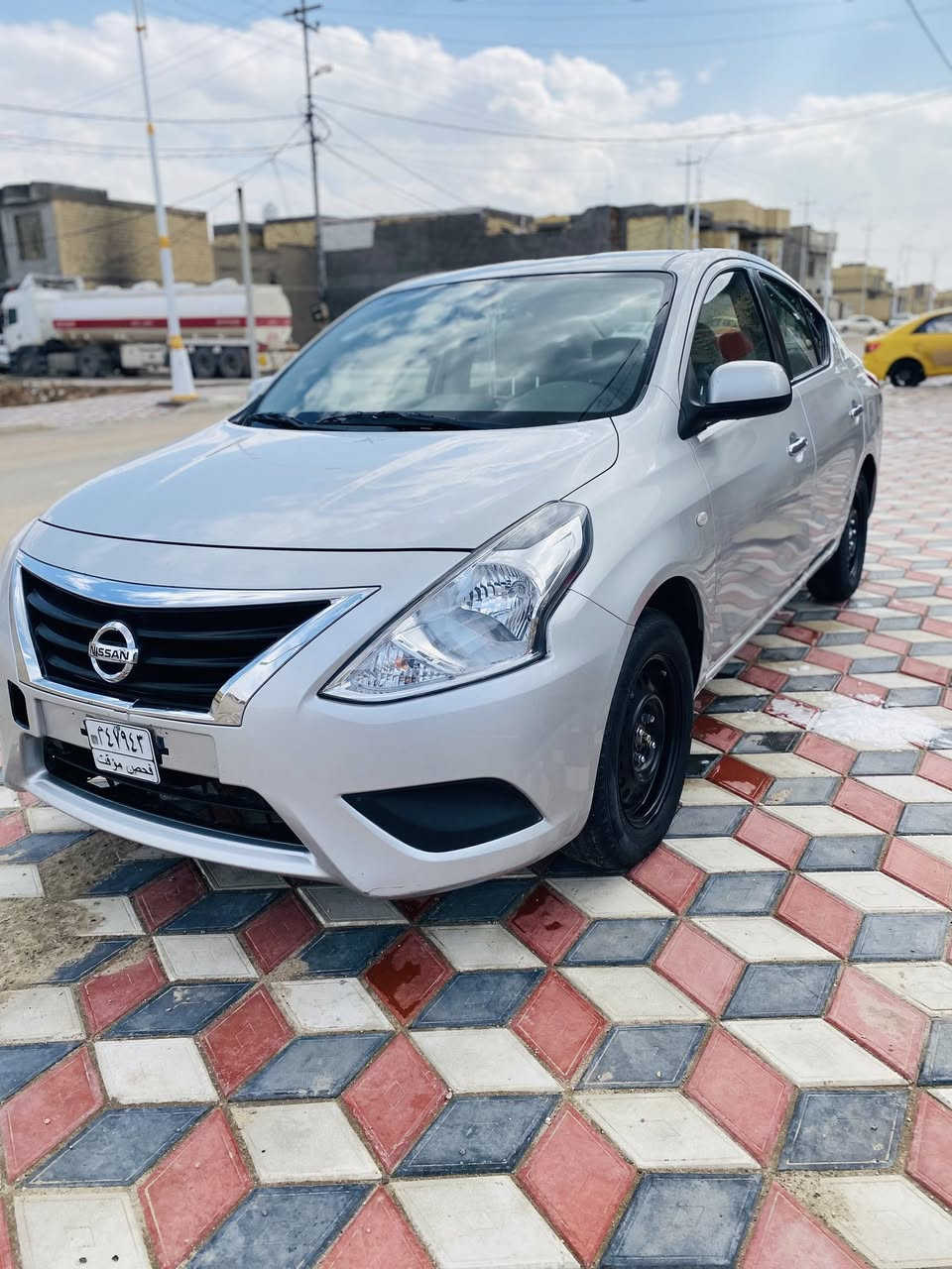 نيسان سني موديل ٢٠٢٤ حره مامرقمه 
ضرر قطعه وحده جوملغ فقط كلير 
كير مكينه تبريد مقدم كله لوك 
مكان السياره السماوه قضاء الرميثه السعر 104 وبيهه مجال 
مراوس حسب القناعه 
***********
