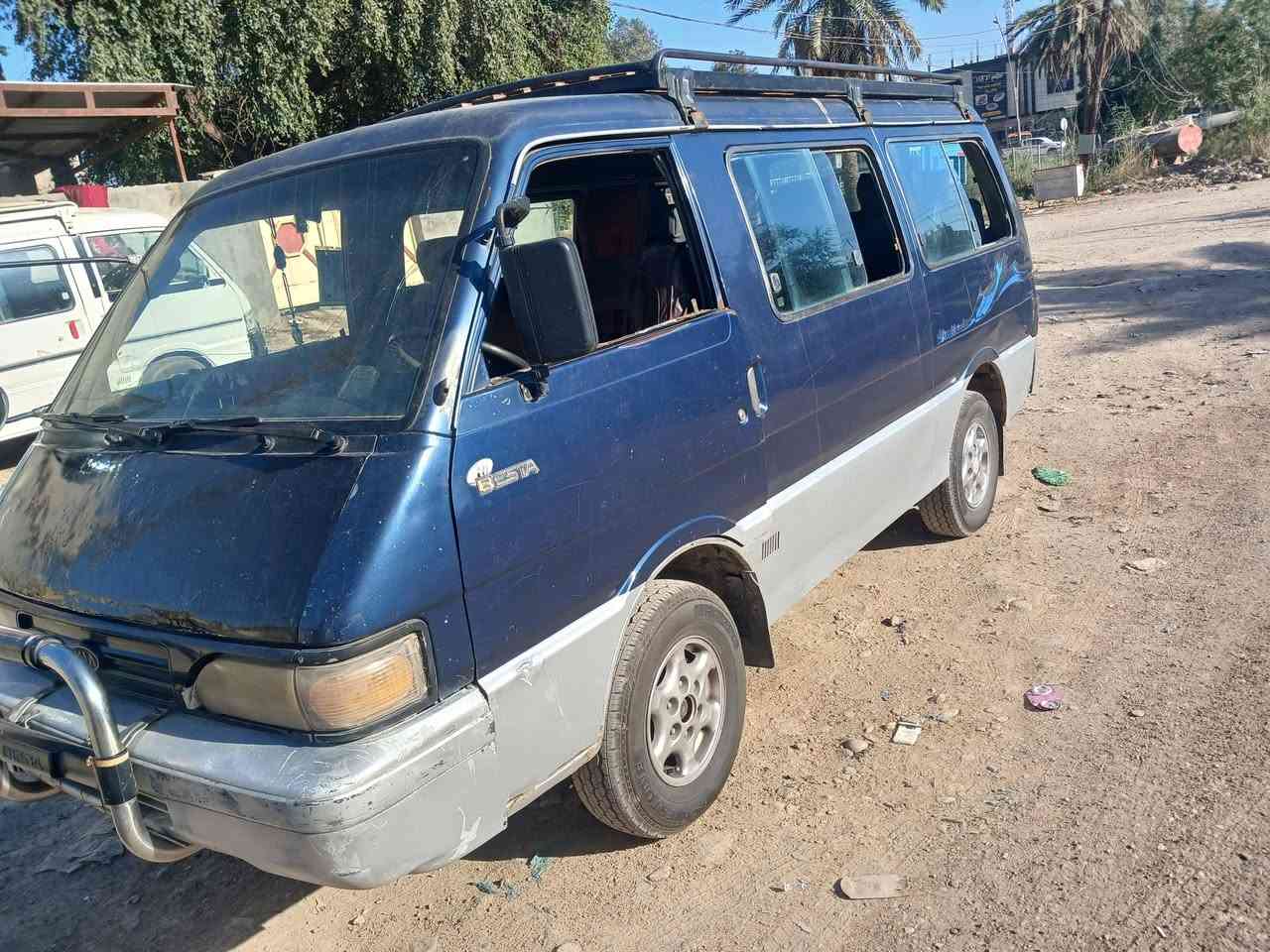 سلام عليكم خوان كيه بسته موديل ٩٥مكينه وكير وشاصي خير من الله سياره جاهزه وشرط سنويه صاقطه ٤تشهر سياره مقفوله شرط تحويل سعرها ٣٦ وبيه مجال عنوان ديالى كنعان رقمي ***********
