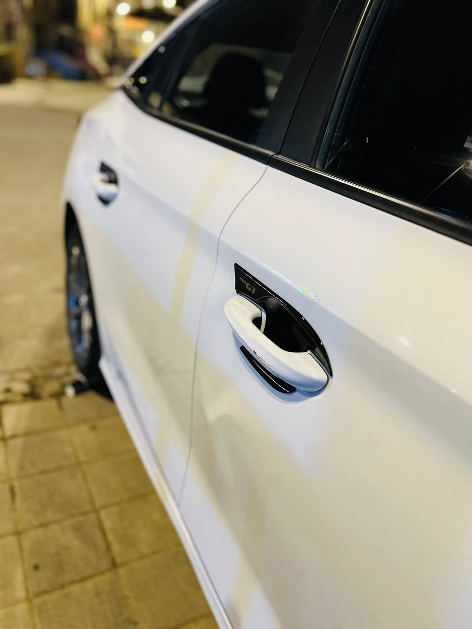 Mg gt 2025 
ماشيه 35 الف
سياره بيها ضربه بل باب مال صدر منزل صورته
سياره فول مواصفاتها فتحه شاشه كشنات جلد تبريد قطعتين سياره نضيفه وحلوا كلش وبيها ضربه بل عتبه الجوا سعر 117 بيها مجال
مكانه نجف مري باتمان يدات علامه امجي جيتي عليها تعديل سياره كلش حلوا
***********
