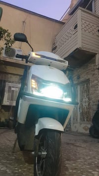 دراجة شحن سكنكس mtr 6 بطاريات الاكبار 3 سرع  لون مثل مموضح ابيض  بصمه ...