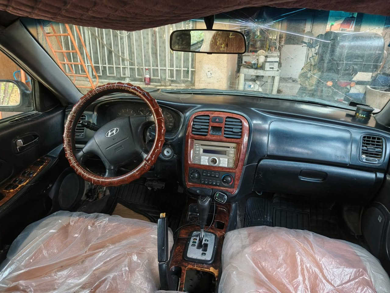 سوناتا موديل ٢٠٠٤ ، رقم بغداد باسم اخوية ، كير اوتماتيك ، السعر 43 وبيهه مجال
متوفر واتساب
ابيع وما اضمن اي شي بس التحويل
***********
