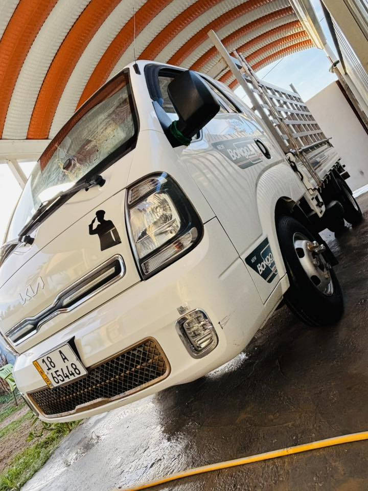 فحل ٢٢ شكل ٢٣ تحويره كامله محجر تفصال رقم بابل ماشيه ١٠٥  السياره بيه تنقيص كلش قليل  والباقي مكفوله مكانها بابل السعر ١٧٥ 
***********
