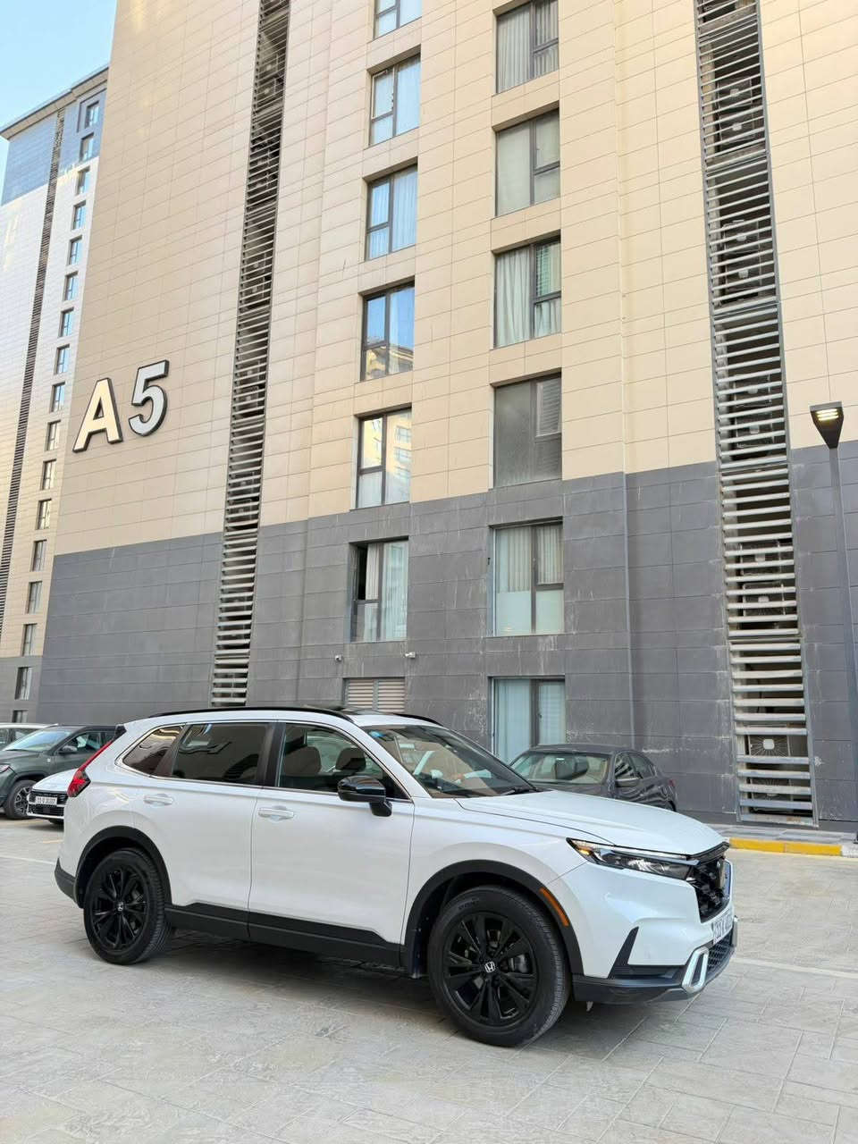 بدون ايرباك بدون ايرباك
2025 Honda Cr-v sport SPORT TOURING 2.0

السيارة ماشيه 17 الف فقط

فول مواصفات
• مكينة 2000 هايبرد تنفس طبيعي
• كير اوتوماتيك
• شاشة كبيرة
•فتحه سلايد
• كاميرا خلفية 3 انظمة
• كرسي كهرباء جلد لون اسود
 • رادار امامي
• مانع تصادم
• محدد مسار
• تصحيح مسار
• شفتات بالستيرن
• مثبت سرعة
• مانع انزلاق
• دخول ذكي
• إنارة ترحيبية
• هندبريك كهرباء
• عداد ديجيتال
•لايت عدسات زينون
• نظام اوتو لايت Auto
• لايت العالي زنون
اوتو هولد للبريك
• حساسات مطر
• حساسات امامي خلفي
• حساسات ضغط هواء الإطارات
• أوامر صوتية
• 4 أنظمة قيادة (eco,individual , sport,normal )

السياره وارد امريكي جاملغ ونبيد بدون ايرباك وصور الحادث واتساب

السعر 225 

مكان السيارة بغداد حي الجامعه شارع مركز الشرطه 
***********
