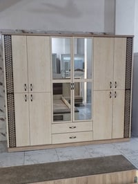 غرفه نوم تركي 8قطع مستعمل كلش قليل للستفسار 07701041808